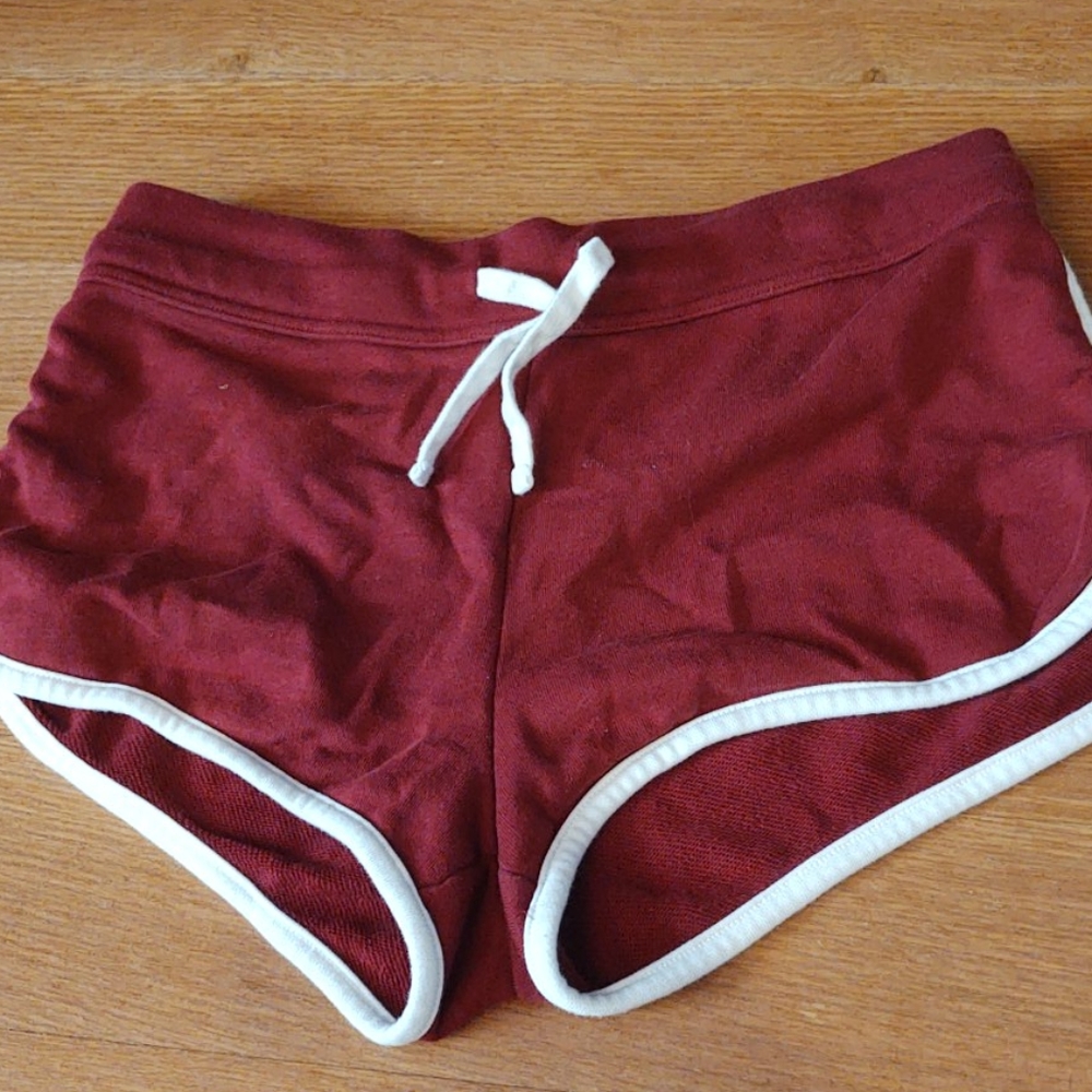 Retro-style short